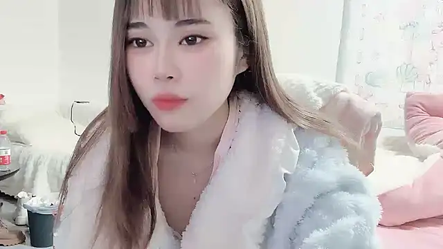 Snapshot of Jia-Xin- chatting on 01/01/25, 12:33 Jia-Xin- online show from 01/01/25, 12:33