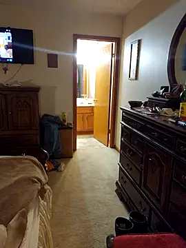 Snapshot of coolbrease10 chatting on 09/19/25, 06:04 coolbrease10 online show from 09/19/25, 06:04