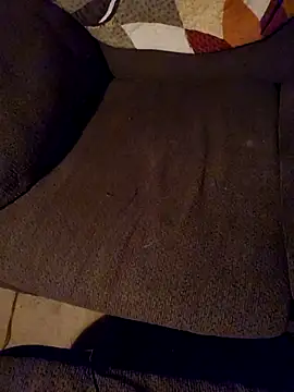 Snapshot of coolbrease10 chatting on 09/26/25, 09:35 coolbrease10 online show from 09/26/25, 09:35