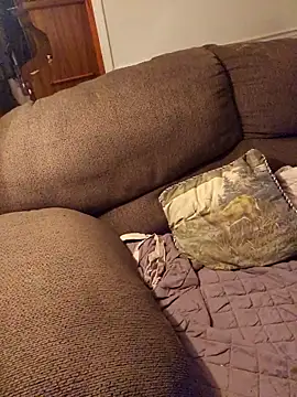 Snapshot of coolbrease10 chatting on 10/11/25, 02:44 coolbrease10 online show from 10/11/25, 02:44