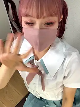 Snapshot of alice__1111 chatting on 11/08/25, 11:54 alice 1111 online show from 11/08/25, 11:54