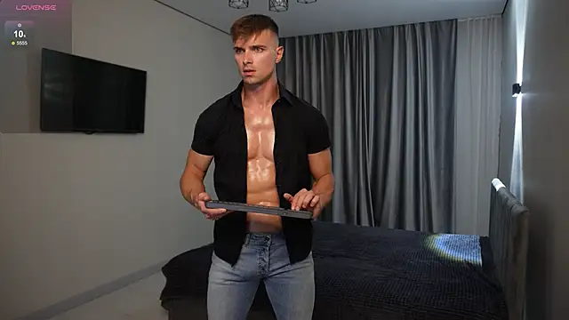 Nik Sharp online show from 09/23/25, 05:05