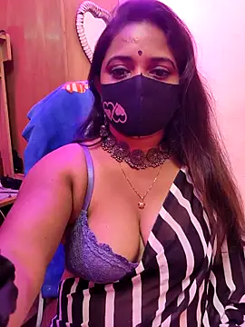 Snapshot of nisha_baby2 chatting on 12/18/25, 06:58 nisha baby2 online show from 12/18/25, 06:58