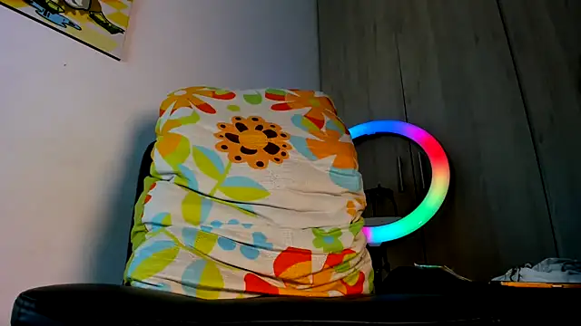 m1tsur1 online show from 10/19/25, 12:11