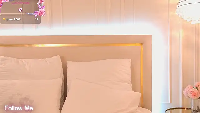 MaryReel online show from 10/01/25, 03:23