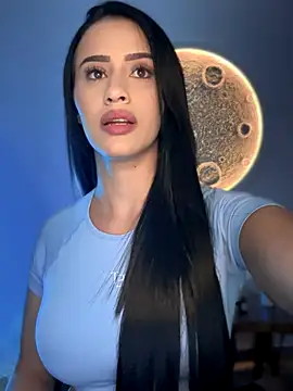 SarahhSmitth1 online show from 10/04/25, 09:13