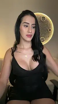 Snapshot of SarahhSmitth1 chatting on 02/21/26, 10:22 SarahhSmitth1 online show from 02/21/26, 10:22