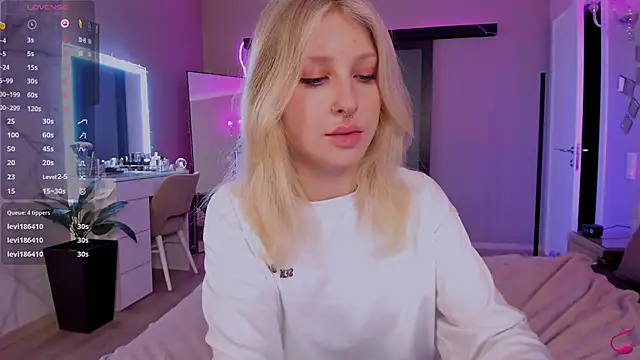 lilyvibe online show from 02/08/25, 10:08