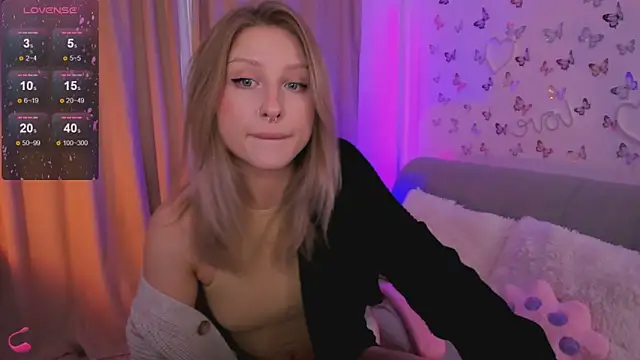 lilyvibe online show from 10/22/25, 01:44