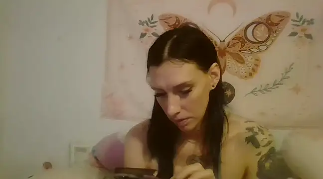 averietheangel online show from 02/28/25, 07:03