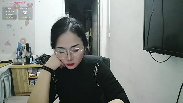 Helen-6 online show from 12/03/24, 09:44