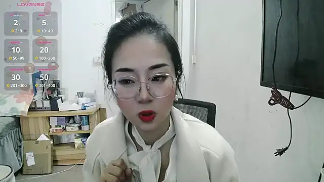 Helen-6 online show from 12/14/24, 05:29