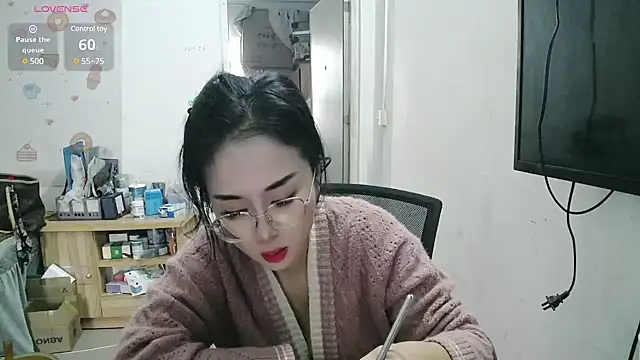 Helen-6 online show from 12/17/24, 04:23