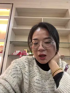 Helen-6 online show from 01/18/25, 09:02