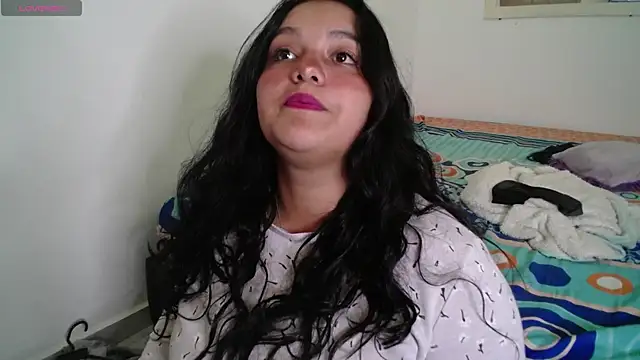 Laurenkenner  online show from 07/22/26, 06:43