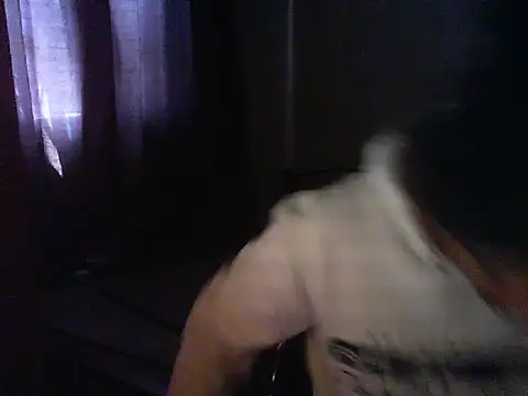 Snapshot of 29YOURZ_28_ chatting on 09/18/25, 11:34 29YOURZ 28  online show from 09/18/25, 11:34