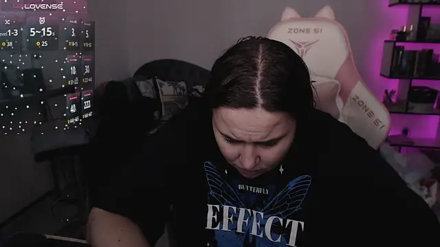 Snapshot of SexyWitch_666 chatting on 10/21/25, 08:48 SexyWitch 666 online show from 10/21/25, 08:48