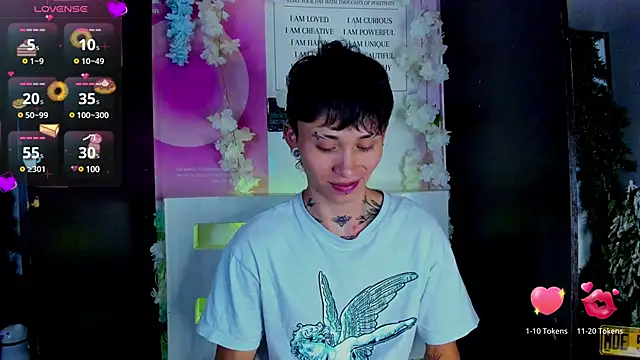 juniior 2311  online show from 02/16/25, 09:05