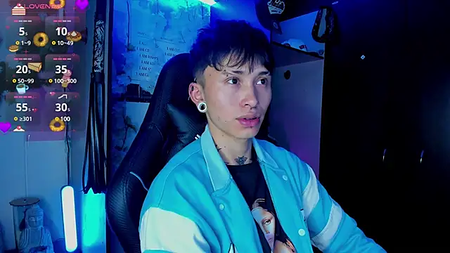 juniior 2311  online show from 03/17/25, 08:51