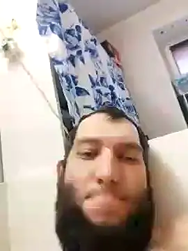 Snapshot of BISEXGOOD777 chatting on 11/25/25, 09:42 BISEXGOOD777 online show from 11/25/25, 09:42