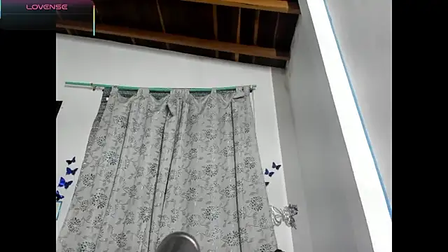 Laila Laly online show from 06/19/26, 04:44