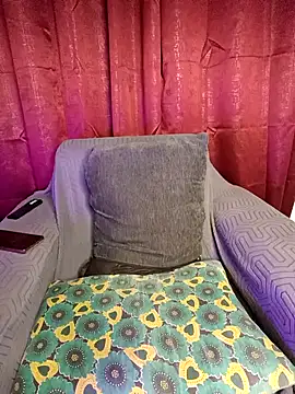 Hot Urvi online show from 11/12/25, 06:25