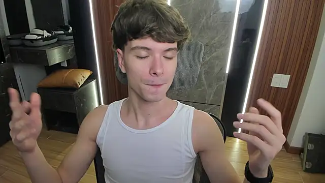 calvin love you online show from 06/23/26, 05:11