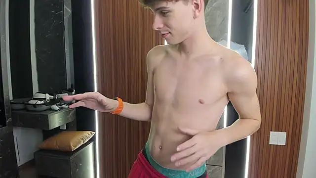 calvin love you online show from 07/01/26, 02:07