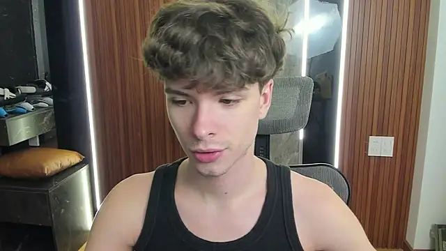 calvin love you online show from 07/15/26, 03:17