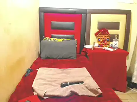 Snapshot of Keilasexy_ chatting on 02/11/25, 10:39 Keilasexy online show from 02/11/25, 10:39