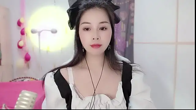 HK angelchloe online show from 03/06/25, 01:05