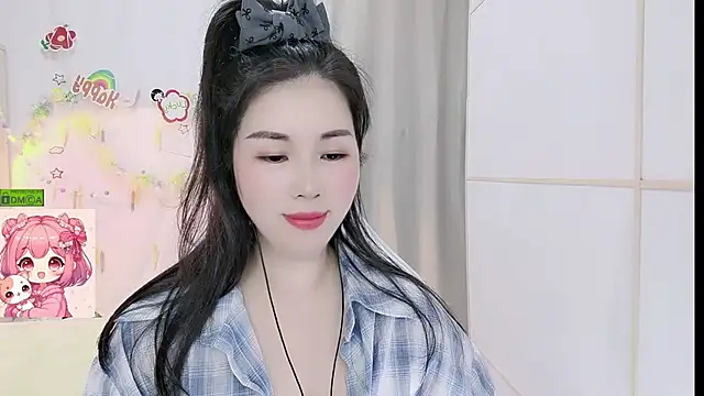Snapshot of HK_angelchloe chatting on 04/23/26, 01:51 HK angelchloe online show from 04/23/26, 01:51