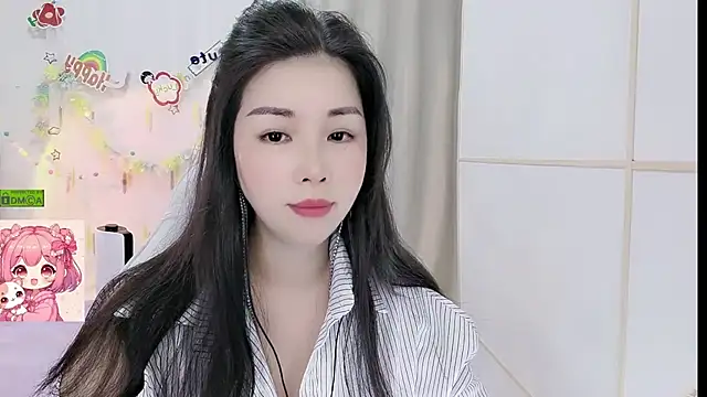 Snapshot of HK_angelchloe chatting on 06/12/26, 01:04 HK angelchloe online show from 06/12/26, 01:04