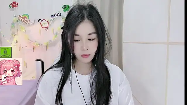 Snapshot of HK_angelchloe chatting on 06/14/26, 11:23 HK angelchloe online show from 06/14/26, 11:23