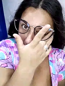 kailyn bohorquez online show from 02/11/25, 02:35