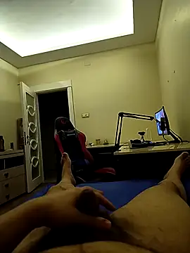 Snapshot of 31cektirenbatuu chatting on 11/08/25, 10:41 31cektirenbatuu online show from 11/08/25, 10:41