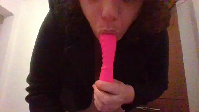 maria38xxx online show from 12/13/24, 10:19