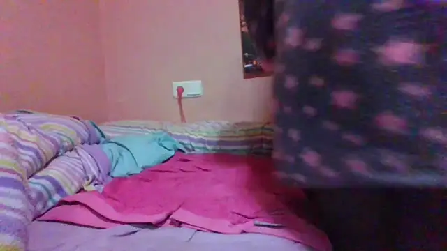 maria38xxx online show from 01/01/25, 10:46