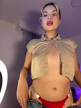 Snapshot of Odett_ chatting on 10/08/25, 01:03 Odett online show from 10/08/25, 01:03