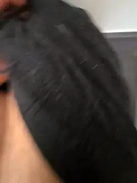 Snapshot of hungarian_dick chatting on 10/05/25, 10:13 hungarian dick online show from 10/05/25, 10:13