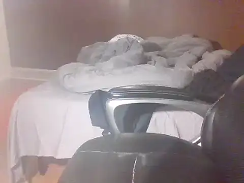 Snapshot of smdog1 chatting on 01/05/25, 04:25 smdog1 online show from 01/05/25, 04:25