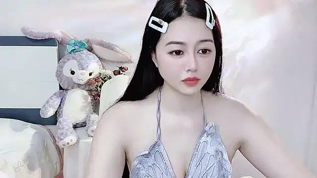 Snapshot of Lydia_170 chatting on 03/20/25, 02:42 Lydia 170 online show from 03/20/25, 02:42