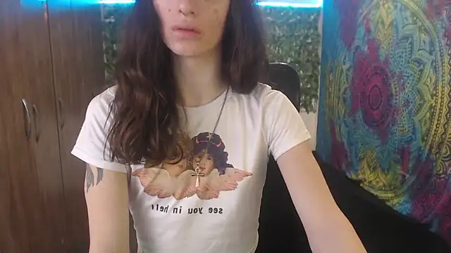 Snapshot of BurningVenus12 chatting on 09/28/25, 09:42 BurningVenus12 online show from 09/28/25, 09:42