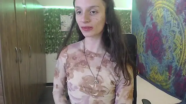 Snapshot of BurningVenus12 chatting on 10/28/25, 10:01 BurningVenus12 online show from 10/28/25, 10:01