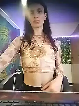 Snapshot of BurningVenus12 chatting on 11/25/25, 10:48 BurningVenus12 online show from 11/25/25, 10:48