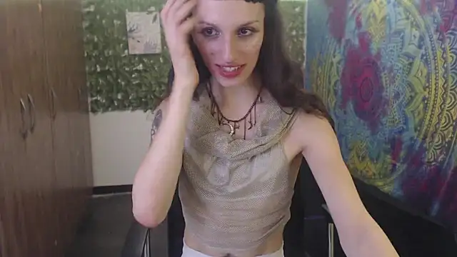 Snapshot of BurningVenus12 chatting on 11/27/25, 08:27 BurningVenus12 online show from 11/27/25, 08:27