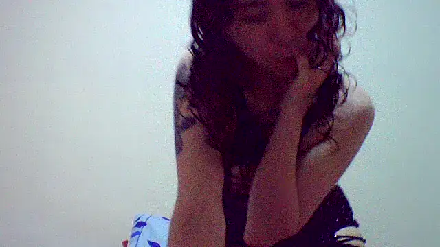 Snapshot of CELEna098rs707 chatting on 10/06/25, 10:29 CELEna098rs707 online show from 10/06/25, 10:29