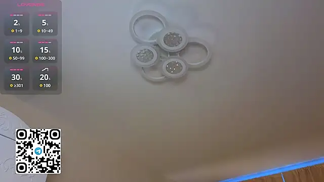 Snapshot of CassieMurr chatting on 02/02/25, 02:06 CassieMurr online show from 02/02/25, 02:06