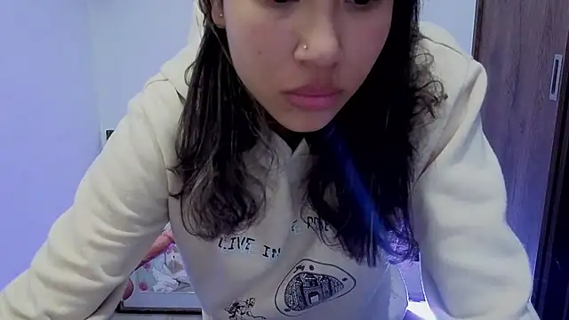 avans 15 online show from 09/25/25, 12:03