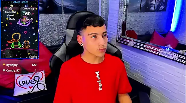 Snapshot of salvadorgomezx chatting on 01/04/25, 06:52 salvadorgomezx online show from 01/04/25, 06:52